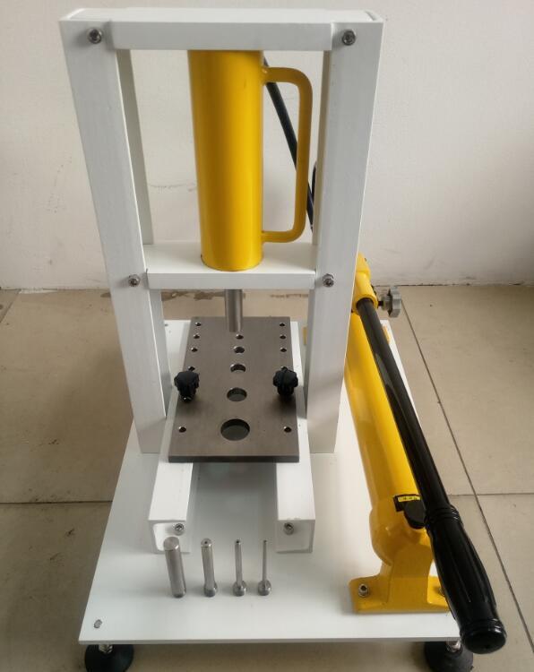 電線(xiàn)電纜沖芯裝置 電線(xiàn)電纜沖芯裝置